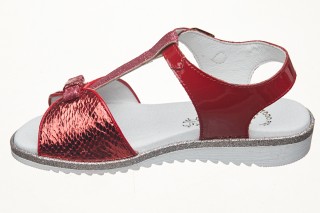Sandale rosii elegante