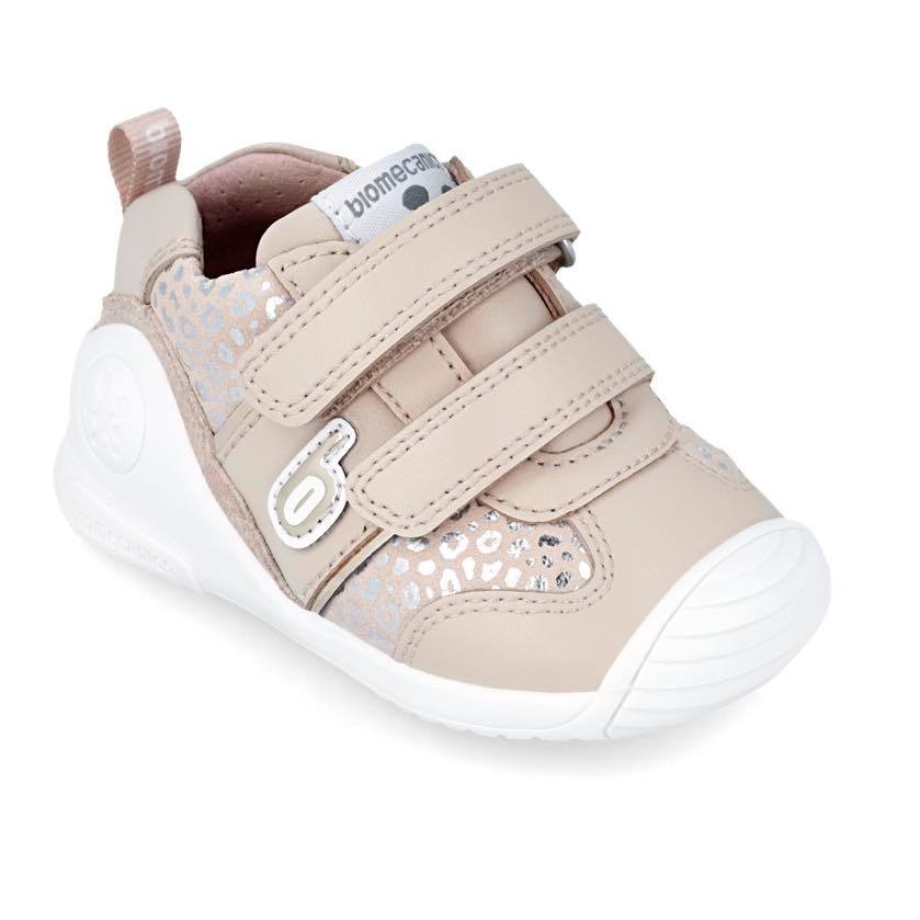 Pantofi Fete Biomecanics crem cu scay